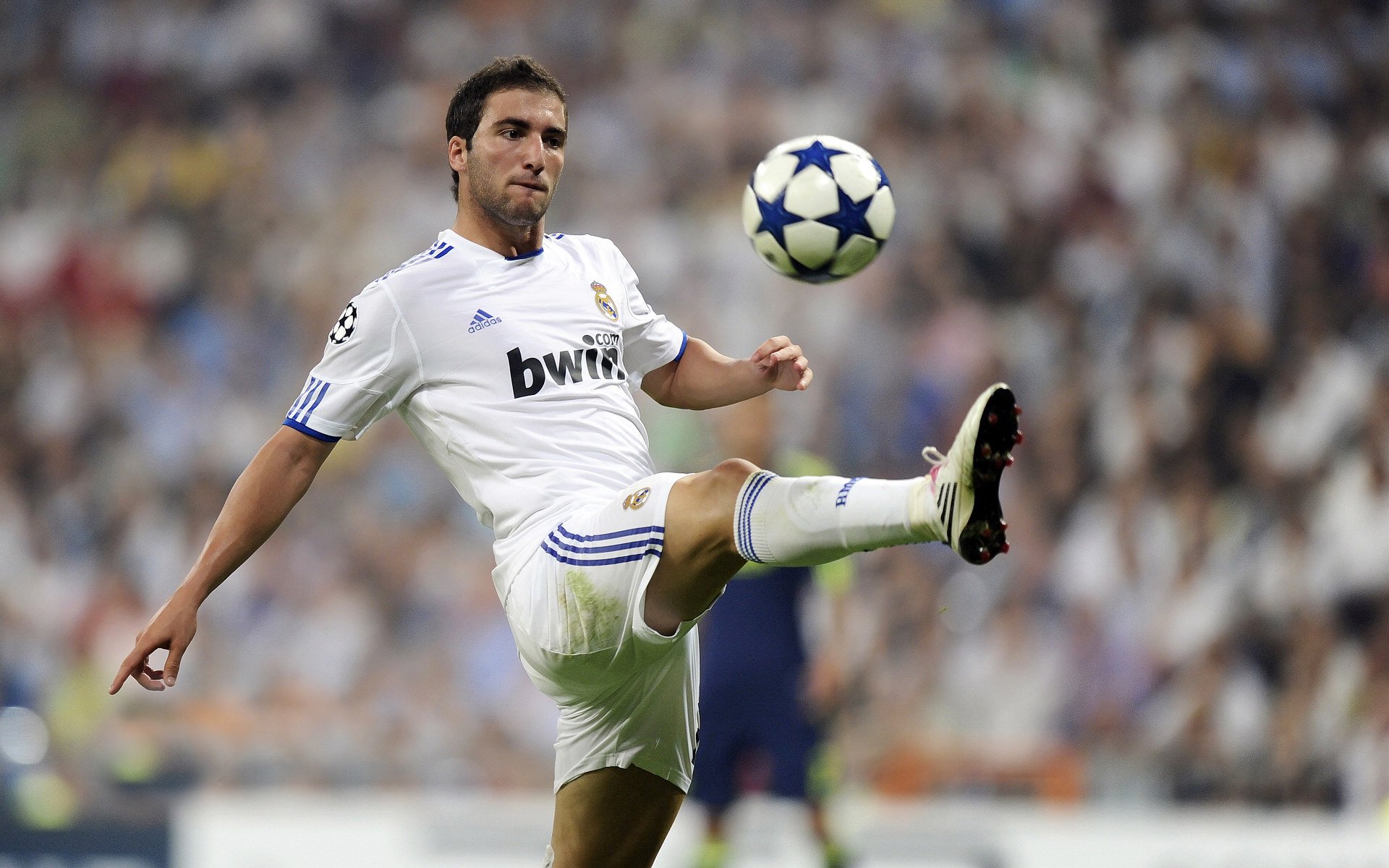 九游游戏平台app下载-皇家马德里对亚特兰大