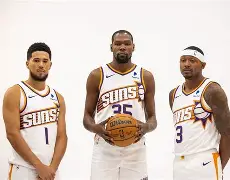 森林狼队大前锋